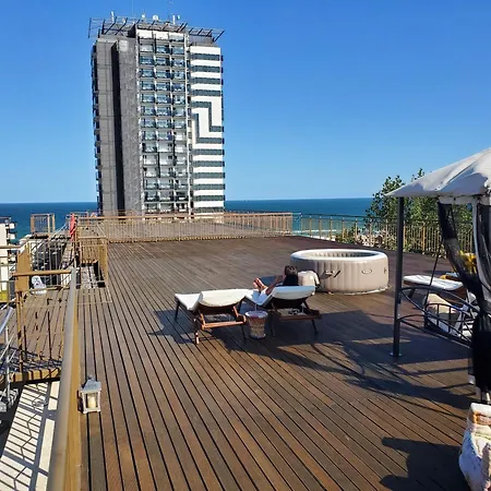 Sea View Luxury Penthouse Lägenhet